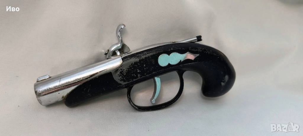 Японска бензинова запалка пистолет 1960г., снимка 1