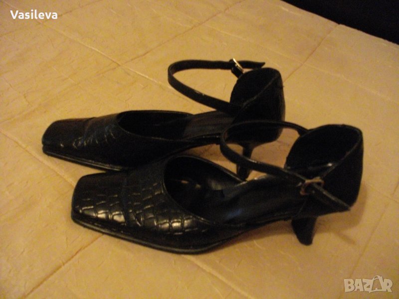 Дамски обувки от черен естествен лак, снимка 1