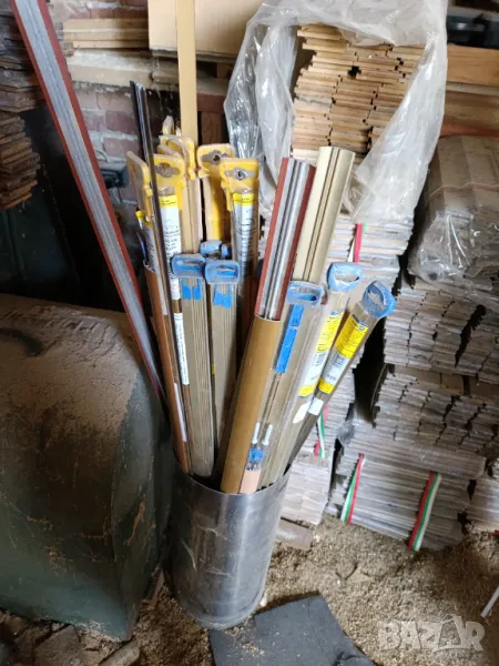 Лайсни на 180 и 270 см, различни видове, ликвидация, снимка 1