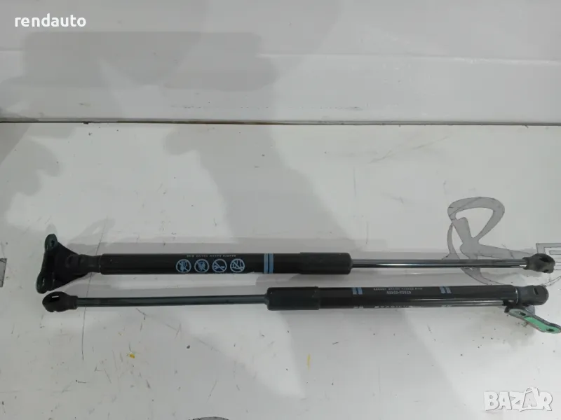 68960-k0020 Амортисьори багажник  Toyota Yaris p21 1.5 m15a 2020-2024, снимка 1