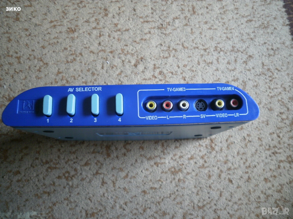 смесител (сплитер) за AV сигнал, снимка 1