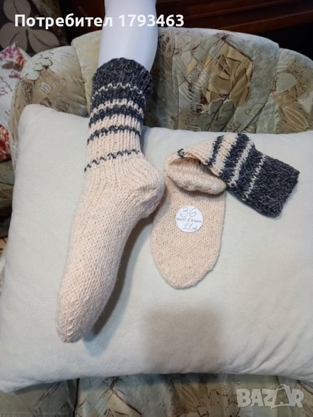 Ръчно плетени чорапи от вълна размер 36, снимка 1