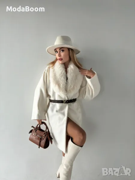 Бяло дамско дълго палто , снимка 1