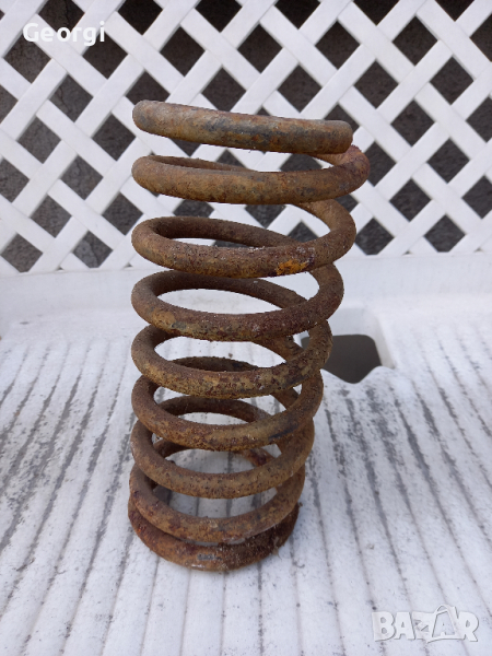 Пружина от автомобил, размерите се виждат на снимката, снимка 1