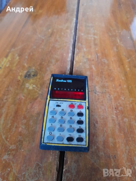 Стар калкулатор Santron 18S, снимка 1