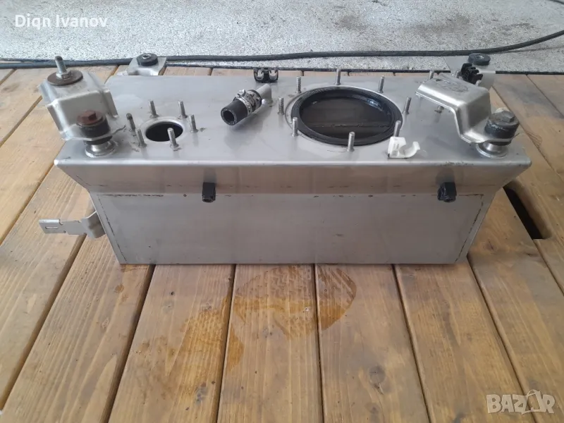 Алуминиев малък резервоар , снимка 1