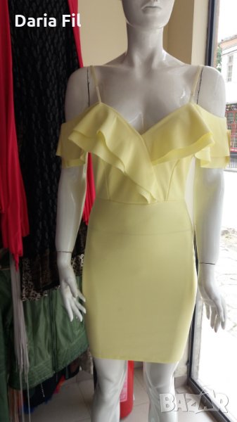 Слънчева рокля с къдрички на бюста и около раменете, снимка 1