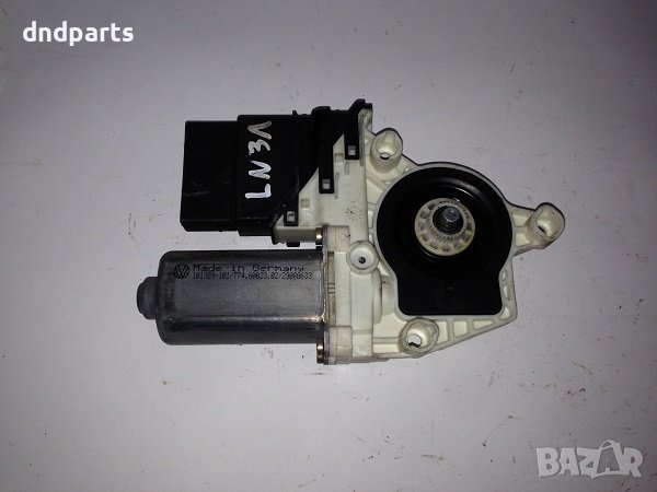 Моторче ел. стъкло за Seat Leon Задно Ляво, снимка 1