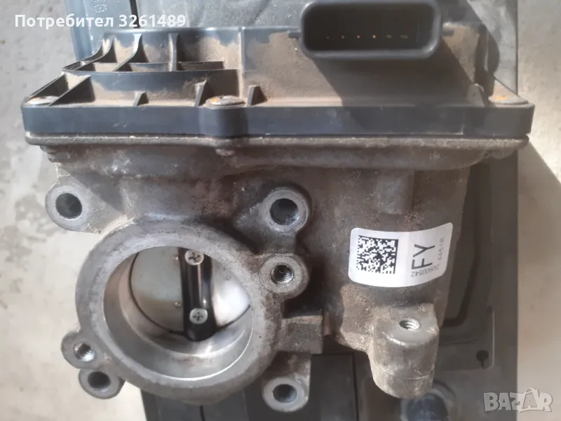 Дроселова клапа за Дачиа -Рено ,Нисан  900куб.-TCe, снимка 1