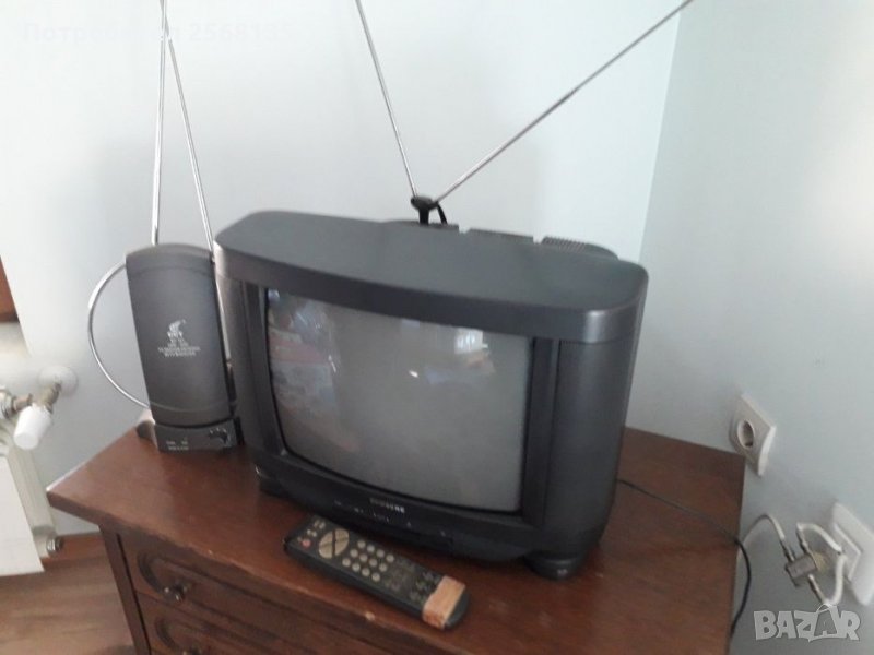 Телевизор SAMSUNG Цветен-32 см, снимка 1