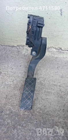 Газ педал  за Ауди  А4 2.5 TDI 163к.с  2003г