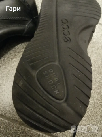 Продавам качествени обувки на марката Ecco, снимка 3 - Ежедневни обувки - 53113370