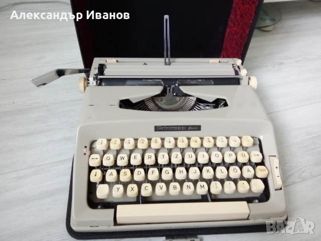 Германска пишеща машина Princess  500 (Keller und Knappich) 1975 г.