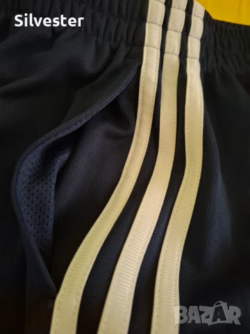 Детски черни шорти Адидас, 100 % Оригинални!, снимка 3 - Детски комплекти - 51020442