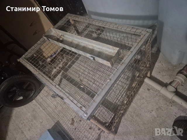 клетка за пъдпъдъци с две поилки