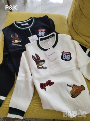 Пуловер с нашивки 