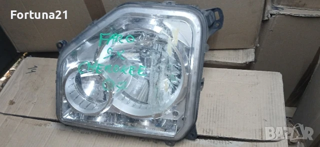 Jeep Liberty - десен фар