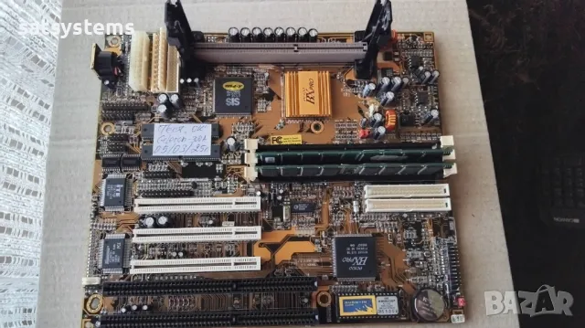 Дънна платка PCChips M747 BX Pro V5.0 Slot 1, снимка 3 - Дънни платки - 49395835