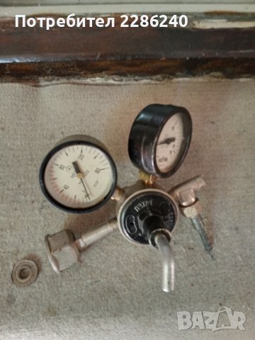 Редуцил вентил за кислород , снимка 2 - Други машини и части - 37448697