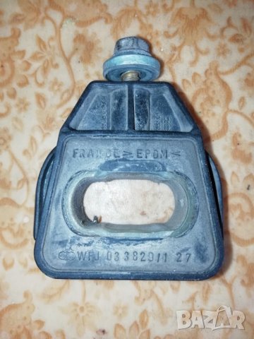 Долен тампон воден радиатор VW / AUDI 1J0806157, снимка 2 - Части - 27465493