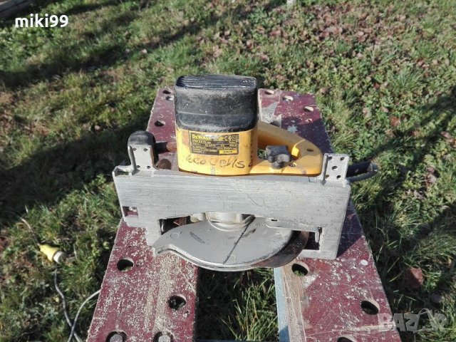 циркуляр девалт, снимка 3 - Други машини и части - 27013177