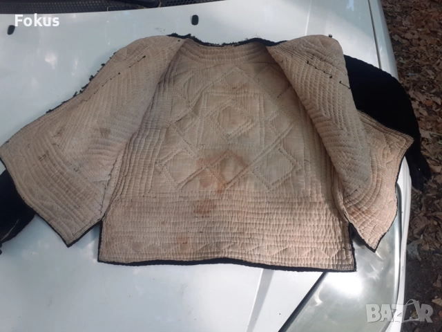 Стара възрожденска връхна дреха антерия носия - черно кадифе, снимка 4 - Антикварни и старинни предмети - 51596722