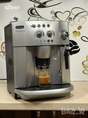 Кафемашина кафе автомат delonghi magnifica с гаранция, снимка 3 - Кафемашини - 53171123