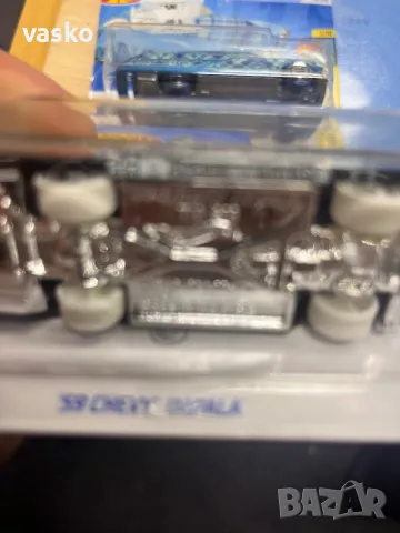 Hot wheels TH IMPALA, снимка 6 - Колекции - 48780224