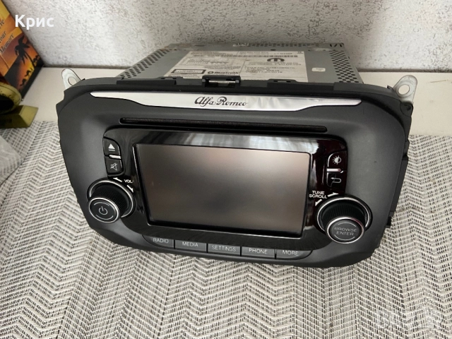 Радио Cd Медия За Alfa Romeo Giulietta FIAT 940, снимка 3 - Части - 52369341