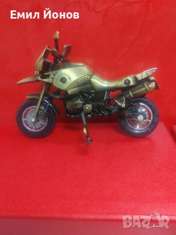 Мотор , метал ., снимка 3 - Антикварни и старинни предмети - 51715639