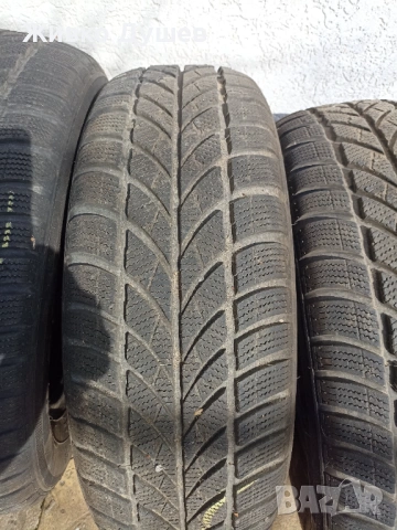 Продавам 4 бр.зимни гуми MAXXIS -215/65/16 с ДОТ21/19 в много добро състояние., снимка 8 - Гуми и джанти - 53568898