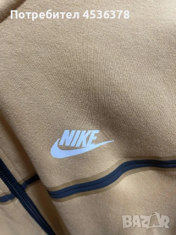 ЧИСТО НОВО горнище Niке tech fleece, снимка 3 - Спортни дрехи, екипи - 51057307