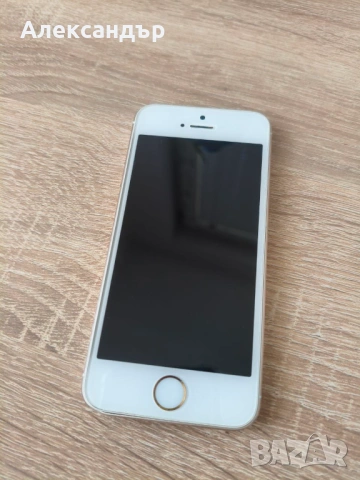 Apple iPhone 5S 32GB фабрично отключен телефон, технически без забележки като НОВ
