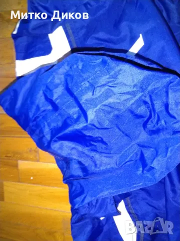 Горнище на Левски като ново марково на Ушлспорт с качулка против вода и вятър размер С/М, снимка 9 - Футбол - 48132377