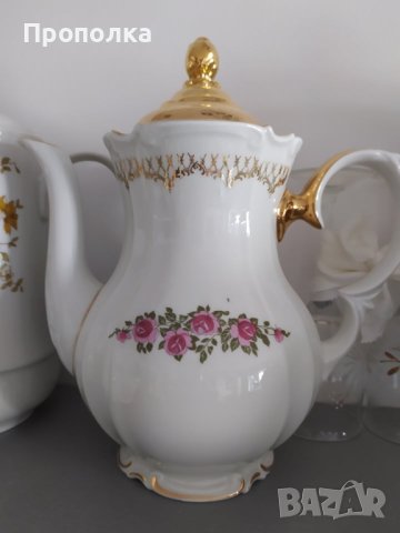 Немски, красив сервиз "Златна дантела с рози", снимка 6 - Сервизи - 43914027