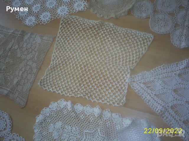 Ръчно бродирани покривки, снимка 4 - Декорация за дома - 38228145