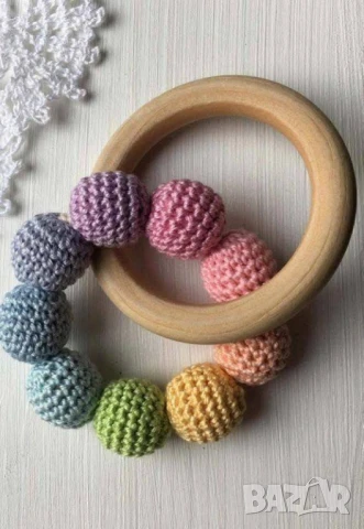 комплект клипс за биберон и дрънкалка 