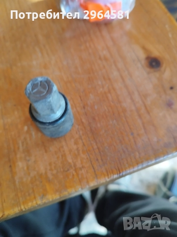 болтове за Мерцедес джанти дълги и къси , снимка 6 - Части - 52504204