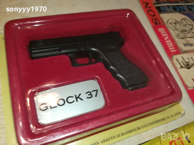 GLOCK 37-КОЛЕКЦИОНЕРСКИ ПИСТОЛЕТ-ВНОС SWISS 1909251456, снимка 17 - Колекции - 51769106