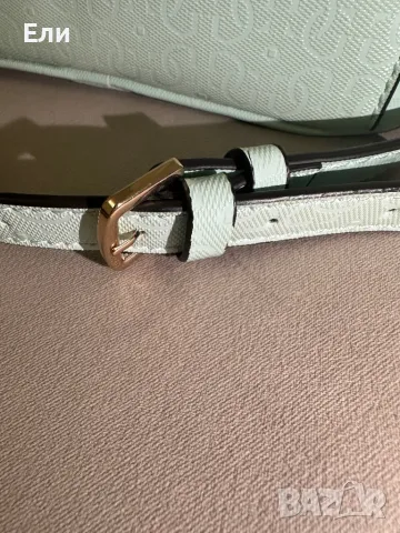 ⭐️Guess раница уникално красив цвят⭐️, снимка 3 - Раници - 46918679