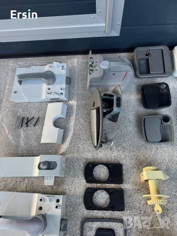 Оригинални дръжки и части за Каравани и Кемпери, снимка 11 - Къмпинг мебели - 50087232