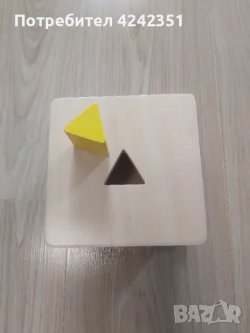 Дървенa кутия по метода Монтесори.