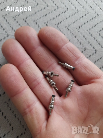 Стара игличка,иглички за вентил #2, снимка 2 - Други ценни предмети - 53395077