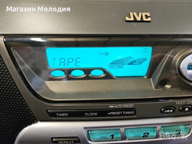 Радиокасетофон с 3-дисков CD чейнджър JVC RC-XC3BX с оригинално дистанционно и книжка., снимка 4 - Радиокасетофони, транзистори - 53455438