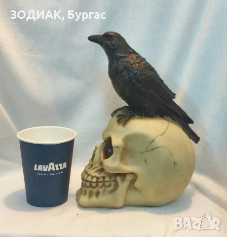 Статуетка ЧЕРЕП, снимка 2 - Декорация за дома - 27496097