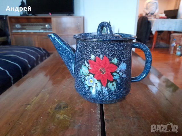 Стар емайлиран чайник #56, снимка 1 - Антикварни и старинни предмети - 43398711