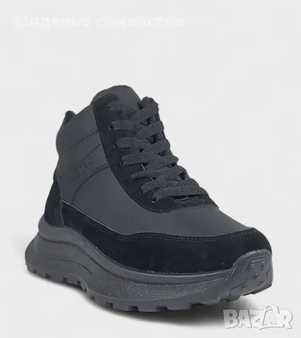 Дамски зимни боти в черно с връзки 