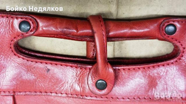 (233) Маркова дамска чанта, снимка 4 - Чанти - 43689746