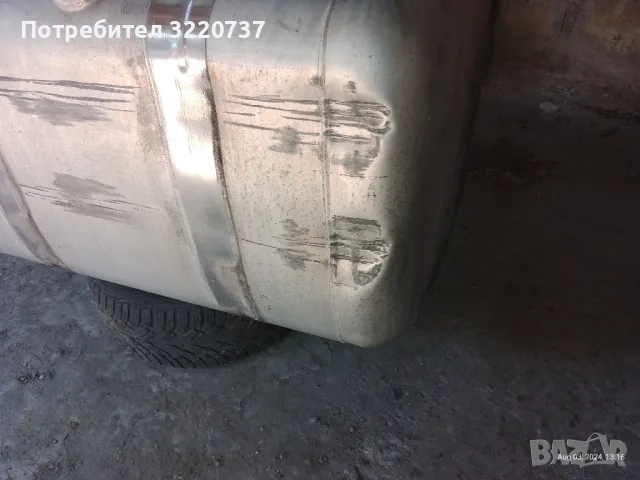 резервоар, снимка 7 - Части - 47660364