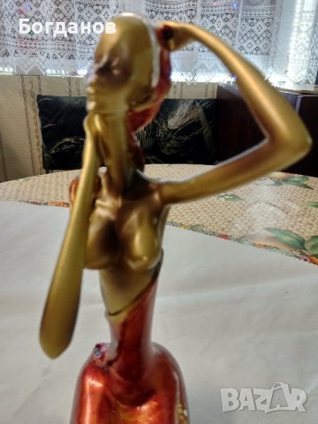 СТАТУЕТКИ ЕЛЕГАНТНИ И КРАСИВИ 2 БР. ПО-ТЪМНА И ЧЕРВЕНА, снимка 12 - Други ценни предмети - 39015931